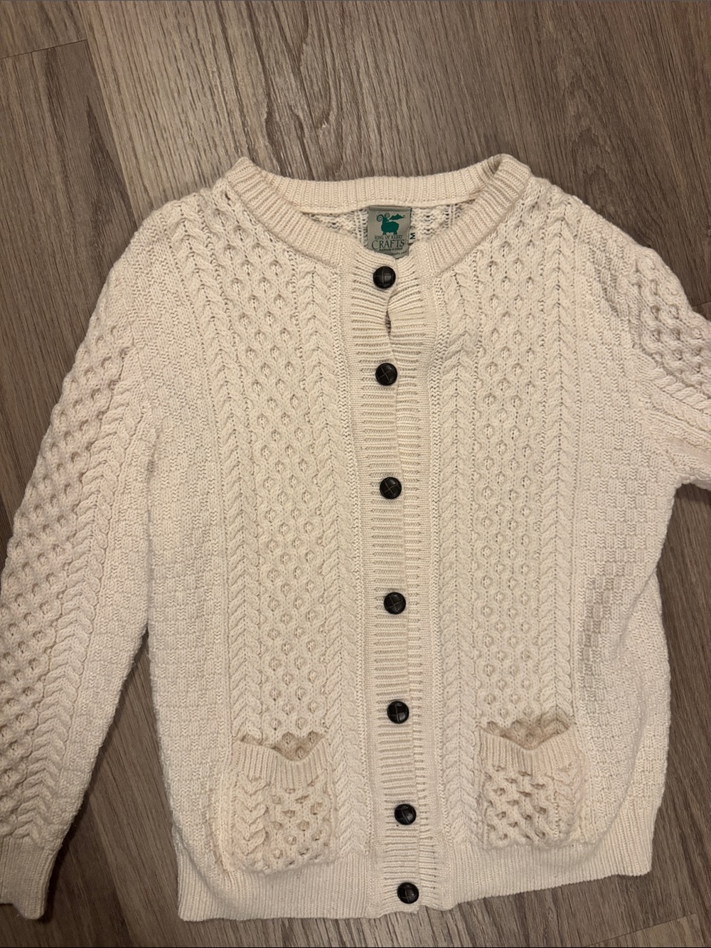 Handmade Ring of Kerry crafts Women's Cream Cable-Knit Cardigan Sweater